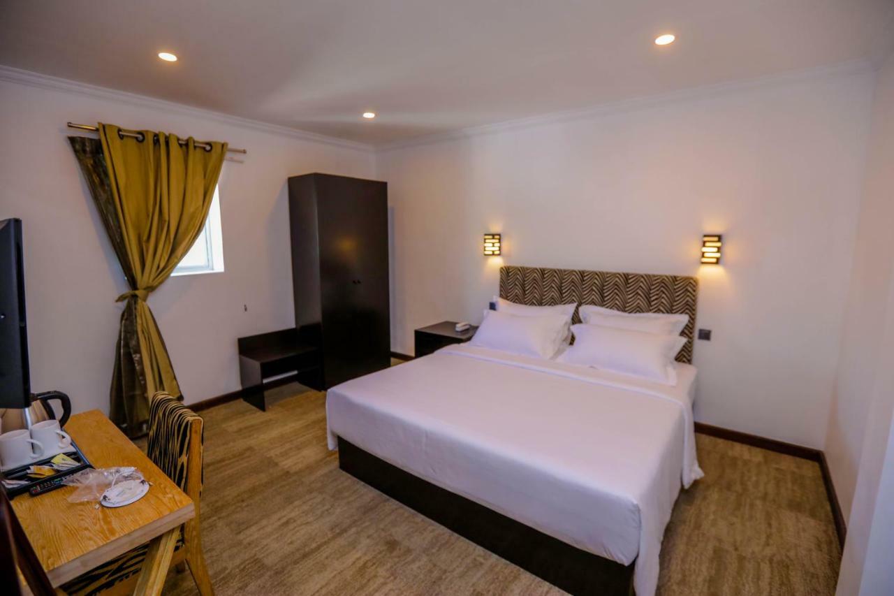 Huddle Hotel Nuwara Eliya Exterior photo